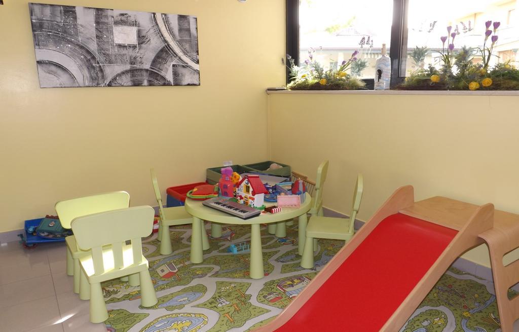 Hotel Villa Claudia Bellaria-Igea Marina Luaran gambar