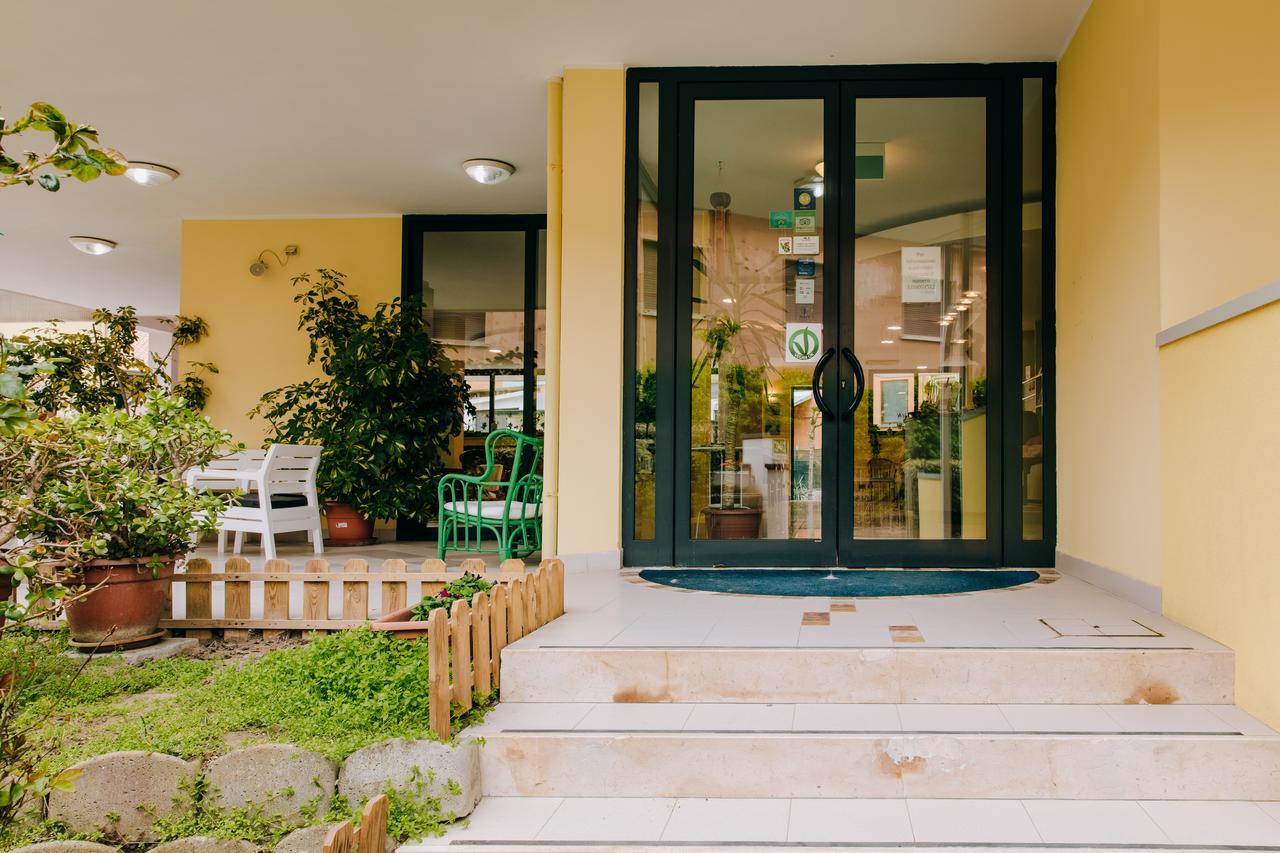 Hotel Villa Claudia Bellaria-Igea Marina Luaran gambar